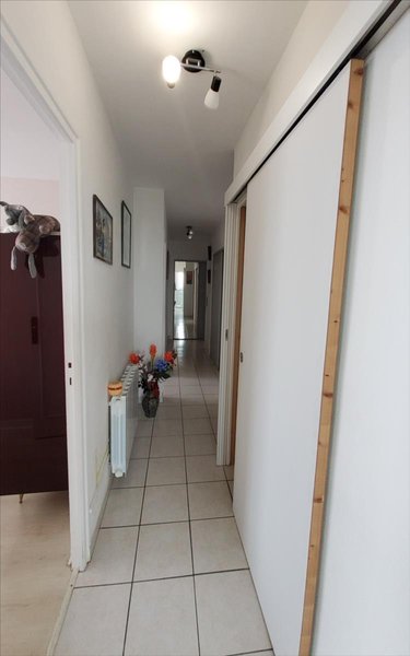 Appartement a vendre Carhaix-Plouguer 29270 Finistère 77 m2 4 pièces 131250 euros