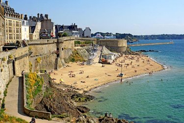 Appartement a vendre Saint-Malo 35400 Ille-et-Vilaine 47 m2 2 pièces 250800 euros