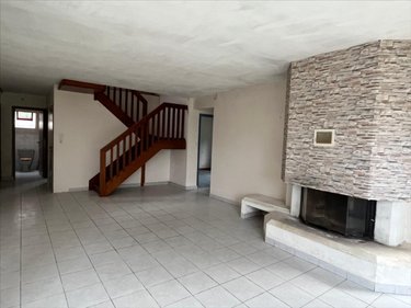 Maison a vendre Maël-Pestivien 22160 Côtes-d'Armor 167 m2 8 pièces 168000 euros