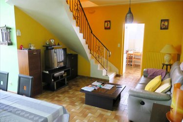 Immeuble a vendre Bourges 18000 Cher 307 m2  399360 euros