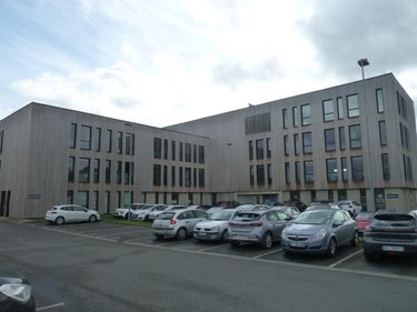 Location fonds et murs commerciaux Cambrai 59400 Nord 155 m2  687 euros