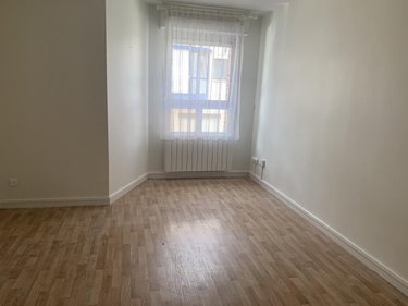 Location appartement Arras 62000 Pas-de-Calais 37 m2  410 euros