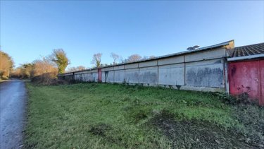 Bien agricole a vendre Saint-Hernin 29270 Finistère 121 m2  32500 euros