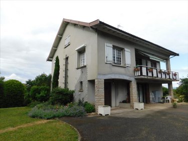 Maison a vendre Montrevel-en-Bresse 01340 Ain 139 m2 5 pièces 250000 euros
