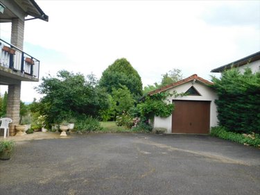 Maison a vendre Montrevel-en-Bresse 01340 Ain 139 m2 5 pièces 250000 euros