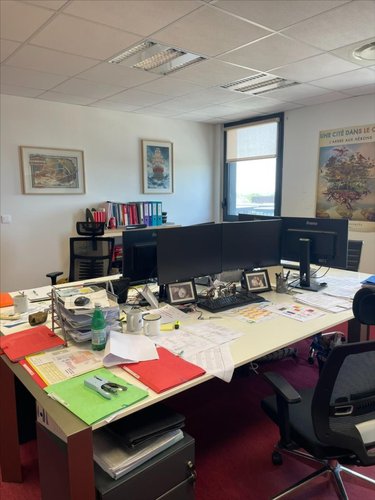 Fonds et murs commerciaux a vendre Saint-Herblain 44800 Loire-Atlantique 512 m2  993600 euros