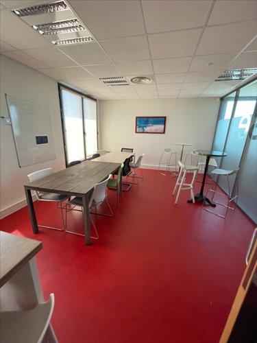 Fonds et murs commerciaux a vendre Saint-Herblain 44800 Loire-Atlantique 512 m2  993600 euros