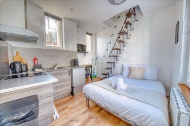 Location appartement Reims 51100 Marne 16 m2 1 pièce 440 euros