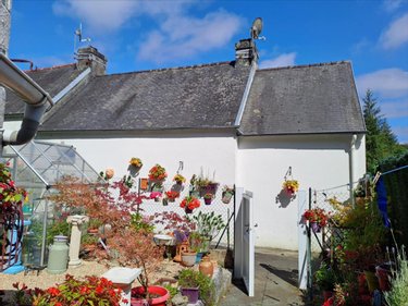 Maison a vendre Huelgoat 29690 Finistère 47 m2 3 pièces 90100 euros
