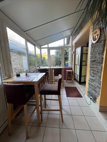 Fonds et murs commerciaux a vendre Châteaulin 29150 Finistère 55 m2  96300 euros