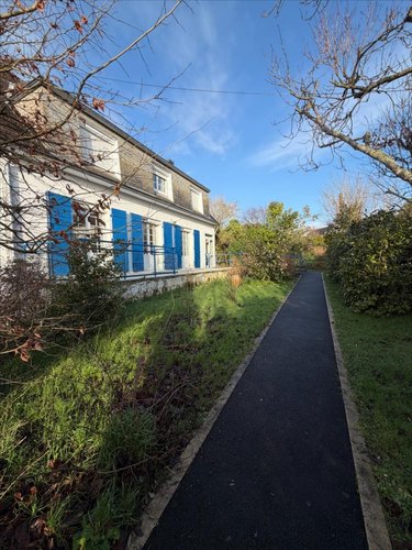 Maison a vendre Châteaulin 29150 Finistère 177 m2 7 pièces 344850 euros