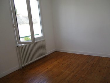 Location maison Carhaix-Plouguer 29270 Finistère 82 m2 5 pièces 700 euros