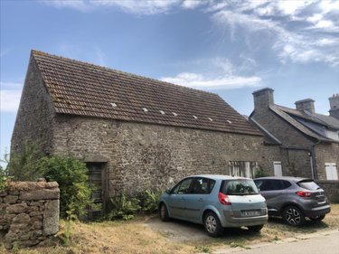 Garage et parking a vendre Gouberville 50330 Manche 80 m2  127200 euros