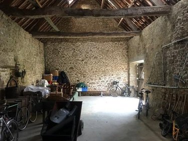 Garage et parking a vendre Gouberville 50330 Manche 80 m2  127200 euros