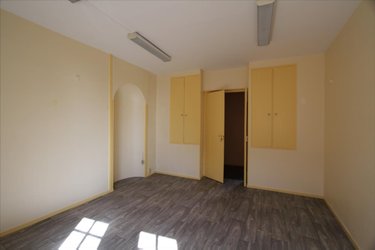 Location fonds et murs commerciaux Dole 39100 Jura 89 m2  950 euros