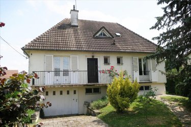 Maison a vendre La Chapelle-Saint-Ursin 18570 Cher 114 m2 5 pièces 172200 euros