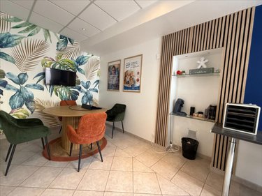 Fonds et murs commerciaux a vendre Cherbourg-en-Cotentin 50100 Manche 59 m2  106000 euros