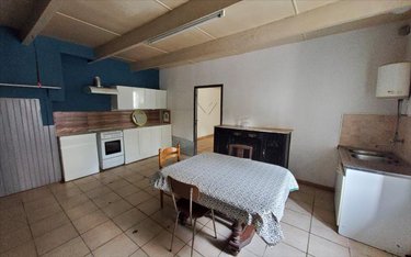 Maison a vendre Carhaix-Plouguer 29270 Finistère 704 m2 4 pièces 105000 euros