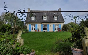 Maison a vendre Carhaix-Plouguer 29270 Finistère 130 m2 7 pièces 262500 euros