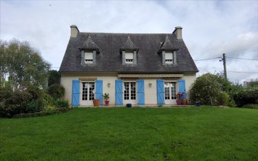 Maison a vendre Carhaix-Plouguer 29270 Finistère 130 m2 7 pièces 262500 euros