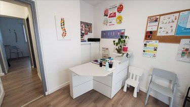 Appartement a vendre Carhaix-Plouguer 29270 Finistère 67 m2 5 pièces 136500 euros