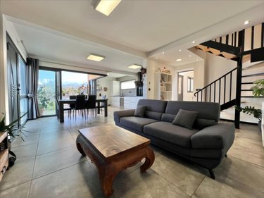 Maison a vendre Le Tampon 97430 Réunion 94 m2 4 pièces 389000 euros
