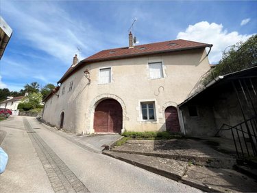 Immeuble a vendre Rochefort-sur-Nenon 39700 Jura 142 m2  210000 euros