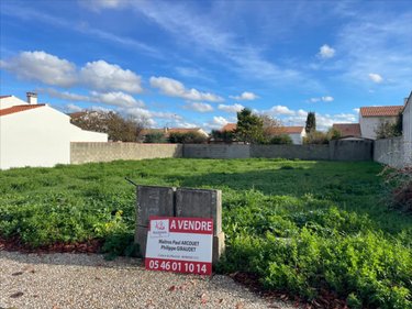 Terrain a batir a vendre Lagord 17140 Charente-Maritime 600 m2  405600 euros