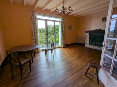 Maison a vendre Carhaix-Plouguer 29270 Finistère 119 m2 7 pièces 168620 euros