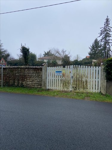 Terrain a batir a vendre La Crèche 79260 Deux-Sèvres 1000 m2  58300 euros