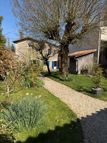 Maison a vendre Échiré 79410 Deux-Sèvres 141 m2 6 pièces 299000 euros