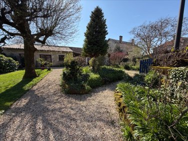 Maison a vendre Échiré 79410 Deux-Sèvres 141 m2 6 pièces 299000 euros
