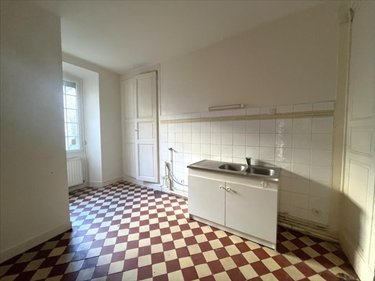 Immeuble a vendre Blois 41000 Loir-et-Cher 290 m2  314850 euros