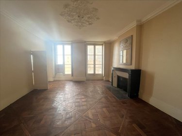 Immeuble a vendre Blois 41000 Loir-et-Cher 290 m2  314850 euros