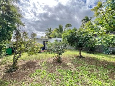 Immeuble a vendre Saint-Pierre 97410 Réunion 165 m2  350000 euros