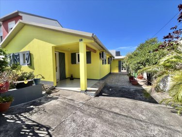 Maison a vendre Saint-Pierre 97410 Réunion 106 m2 6 pièces 375000 euros