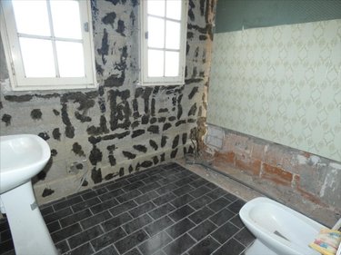 Maison a vendre Plouyé 29690 Finistère 110 m2 6 pièces 126000 euros