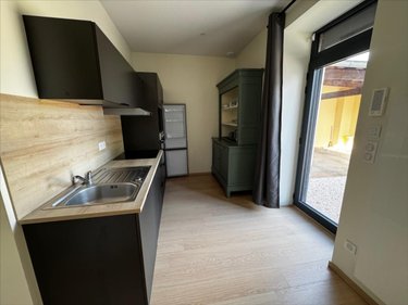 Location appartement Dole 39100 Jura 46 m2 2 pièces 745 euros