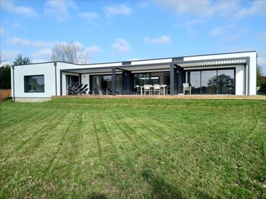 Location maison Beuzeville 27210 Eure 276 m2 6 pièces 3040 euros