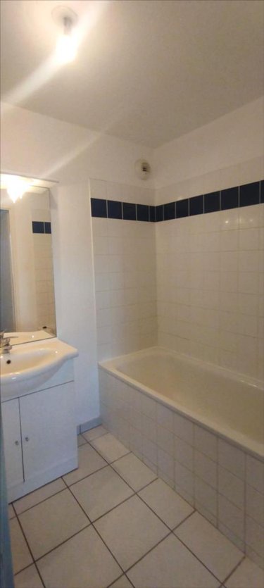 Appartement a vendre Petit-Couronne 76650 Seine-Maritime 44 m2 2 pièces 85000 euros