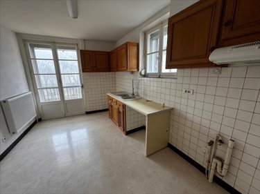 Location maison Dole 39100 Jura 75 m2 3 pièces 850 euros