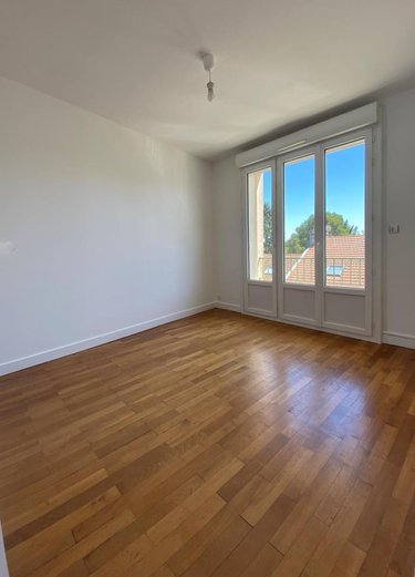 Location appartement Nantes 44000 Loire-Atlantique 56 m2  892 euros