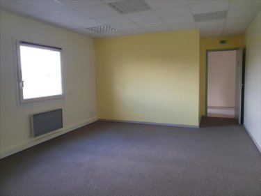 Location fonds et murs commerciaux Mardeuil 51530 Marne 93 m2  800 euros