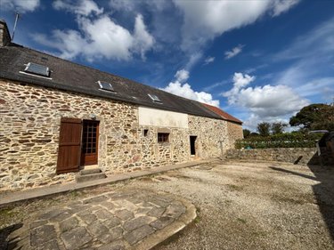 Maison a vendre Montaigu-la-Brisette 50700 Manche 93 m2 4 pièces 156300 euros