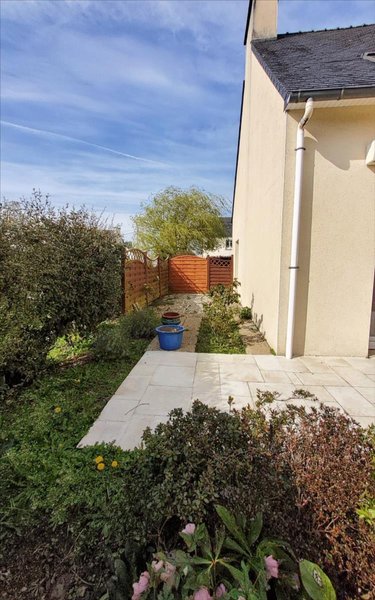 Maison a vendre Carhaix-Plouguer 29270 Finistère 130 m2 6 pièces 299250 euros