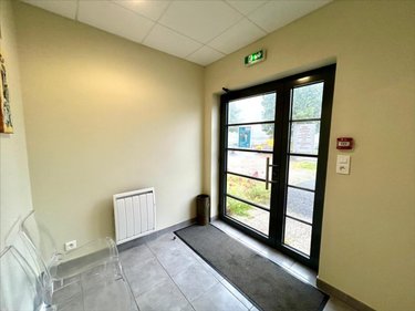 Fonds et murs commerciaux a vendre Saint-Sauveur-le-Vicomte 50390 Manche 102 m2  158160 euros