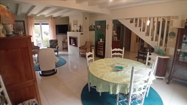 Maison a vendre Ruaudin 72230 Sarthe 228 m2 7 pièces 430500 euros