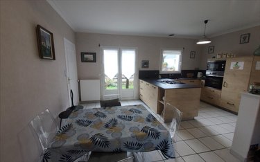Maison a vendre Carhaix-Plouguer 29270 Finistère 118 m2 6 pièces 210000 euros