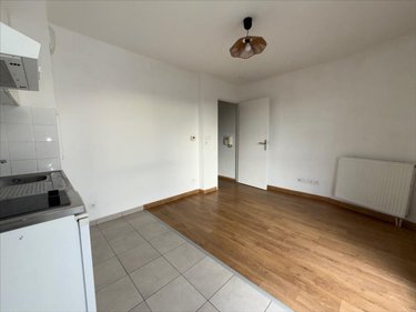 Location appartement Le Petit-Quevilly 76140 Seine-Maritime 20 m2 1 pièce 390 euros