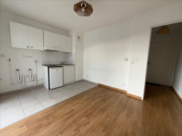 Location appartement Le Petit-Quevilly 76140 Seine-Maritime 20 m2 1 pièce 390 euros